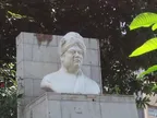 Picture A Day - the sculpture of Swami Vivekananda thumbnail