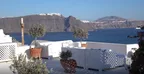 Oia, Santorini in Greece - A wonderful place for travelers thumbnail